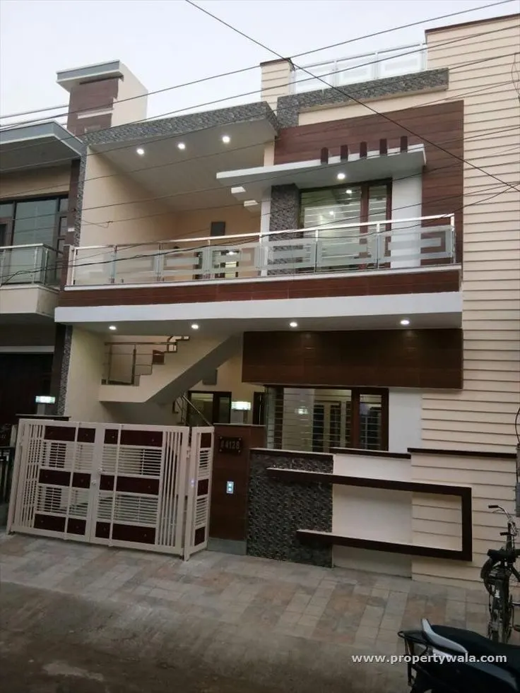 3 room set for Rent in Sector 14, Hisar