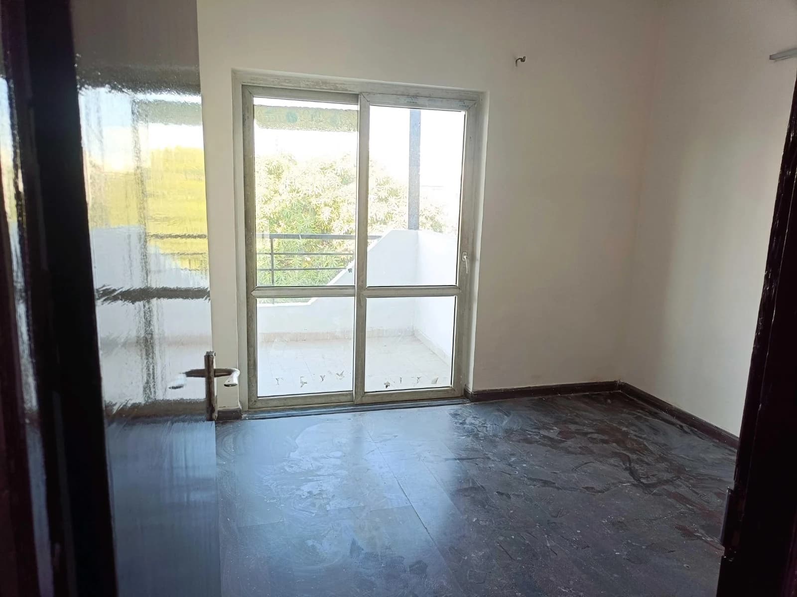 3 BHK Flats for Rent in PLA Area, Hisar