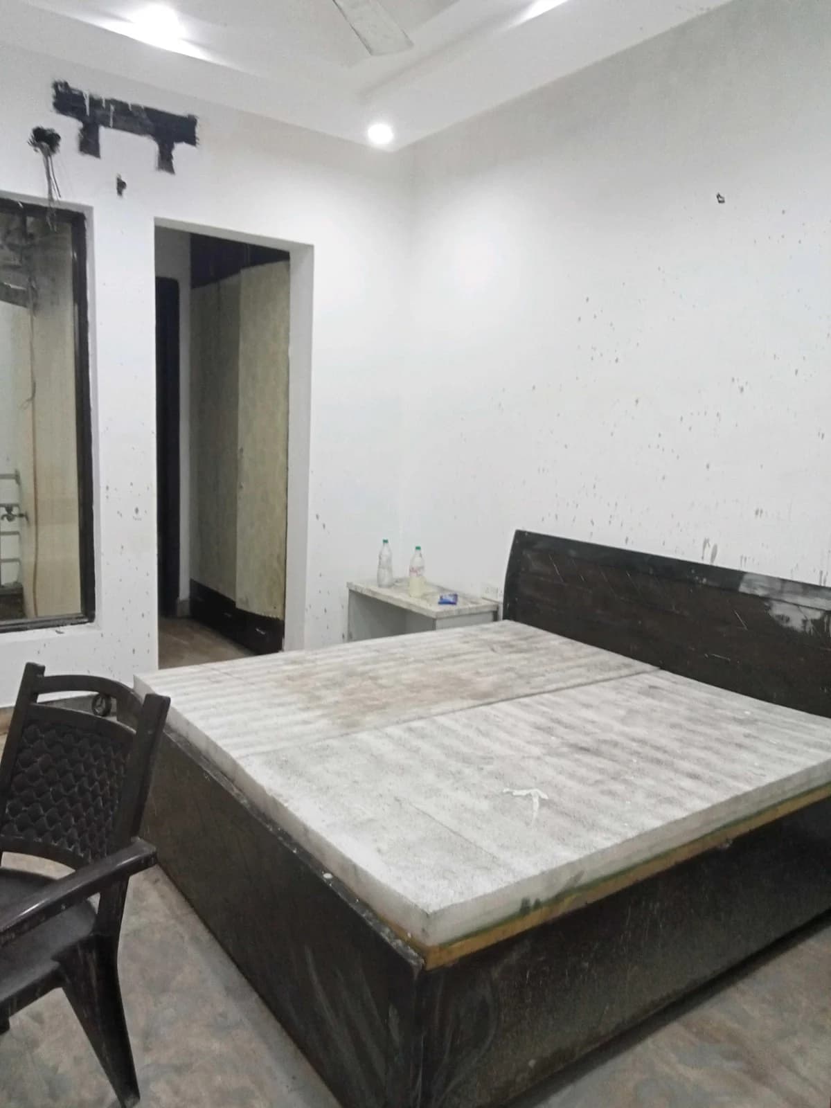 300 Square Yard Flats for Rent in Sector 15, Hisar