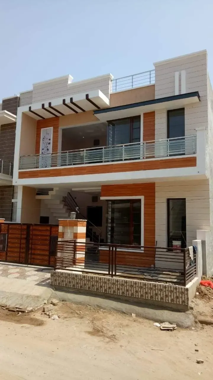 2 room set for Rent in Sector 14, Hisar