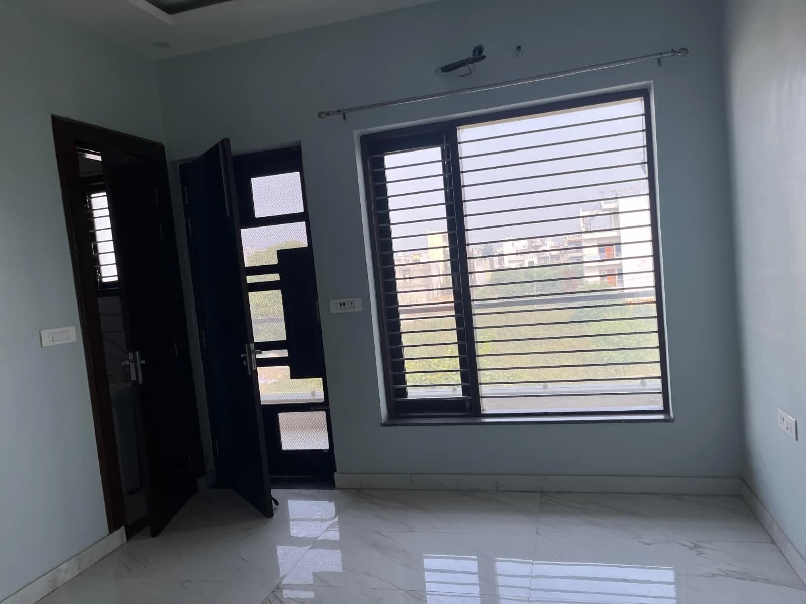 4 BHK Apartment for Rent in Sector 16-17, Hisar