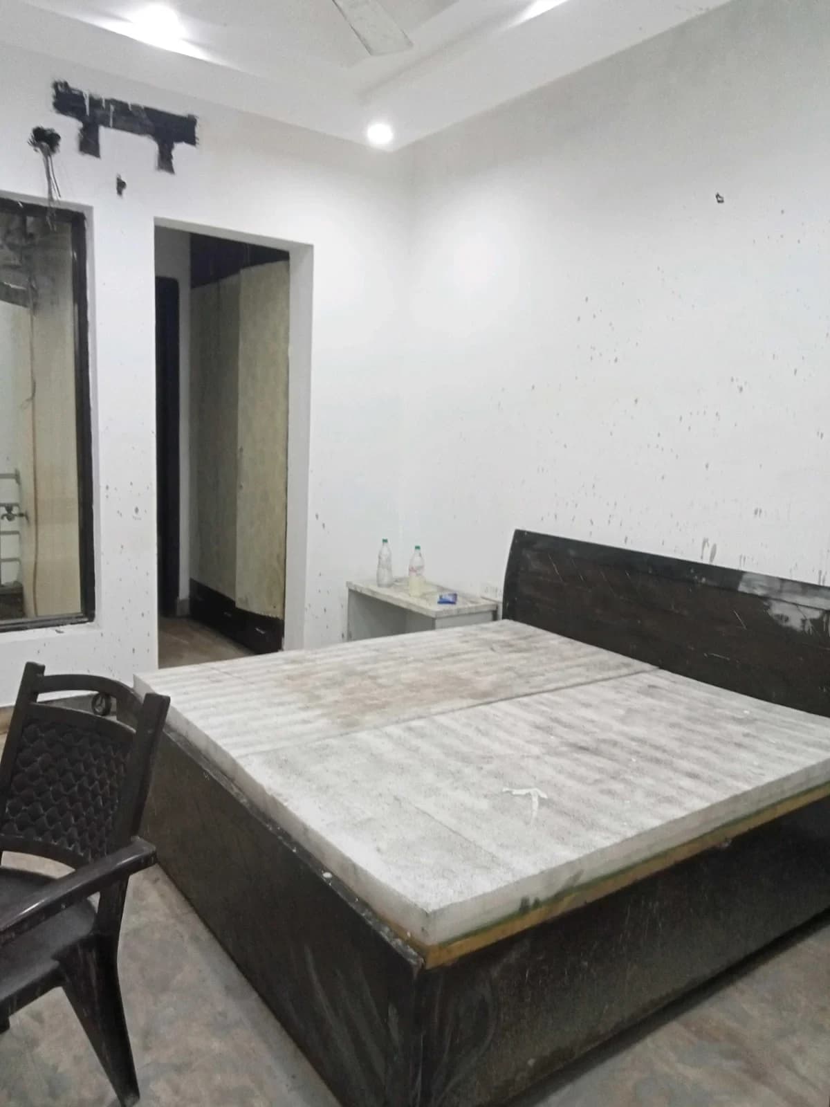 300 Square Yard Flats for Rent in Sector 15, Hisar